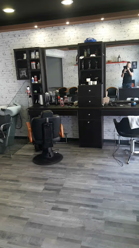 Opinii despre Barber Shop Αδαμ Κουρειο Κυπαρισσία în Κυπαρισσία - Κουρείο