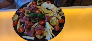 Photo n°47 de NEW CARMINE à Marseille (Bar à vin)