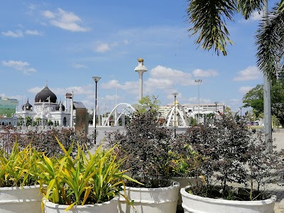 Dataran Masjid Zahir