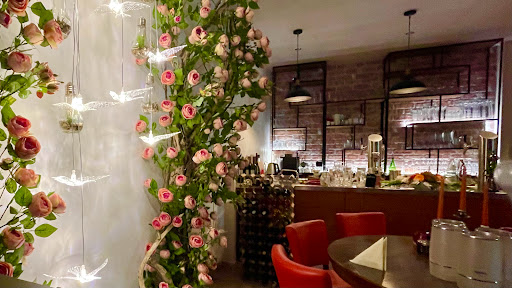 NH Asian Cuisine & Sushi
