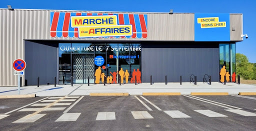 Photo de Marché aux Affaires Champdeniers à Champdeniers (79220)