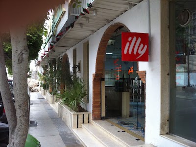 Photos of Al-shajara Restaurant