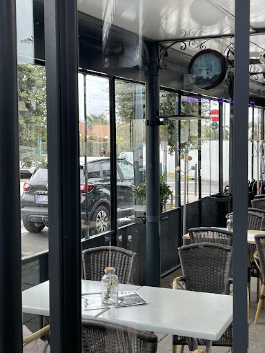 Terrasse Sherine Cafe & Bar
