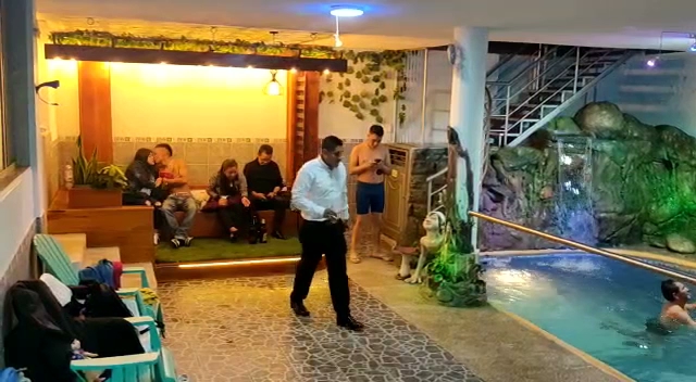 https://www.facebook.com/OmarShuguli/