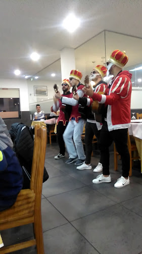 Avaliações doRotunda Luminosa em São João da Madeira - Restaurante