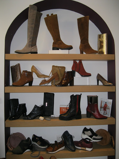 La Chaussure Abresienne Gallery - France
