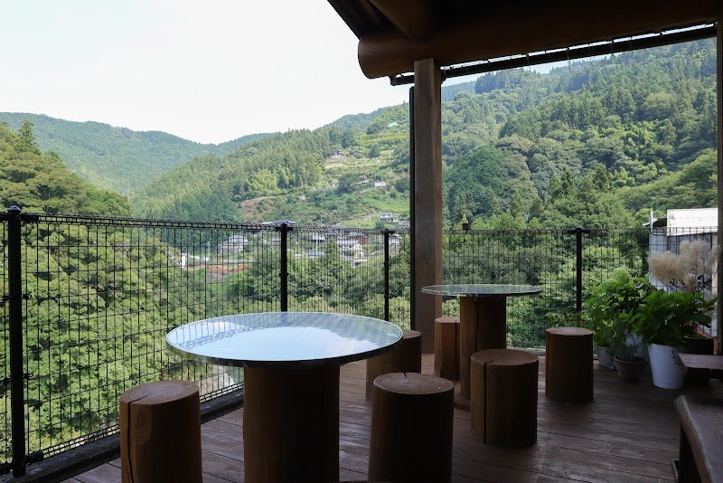 とりの巣カフェ