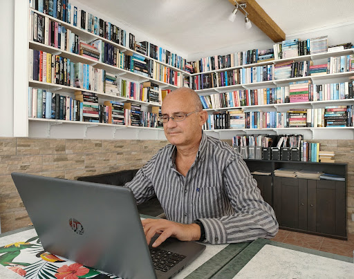 Vivere, Investire e fare Business alle Isole Canarie By InfoCanarie Promotion and Consulting - Thumbnail