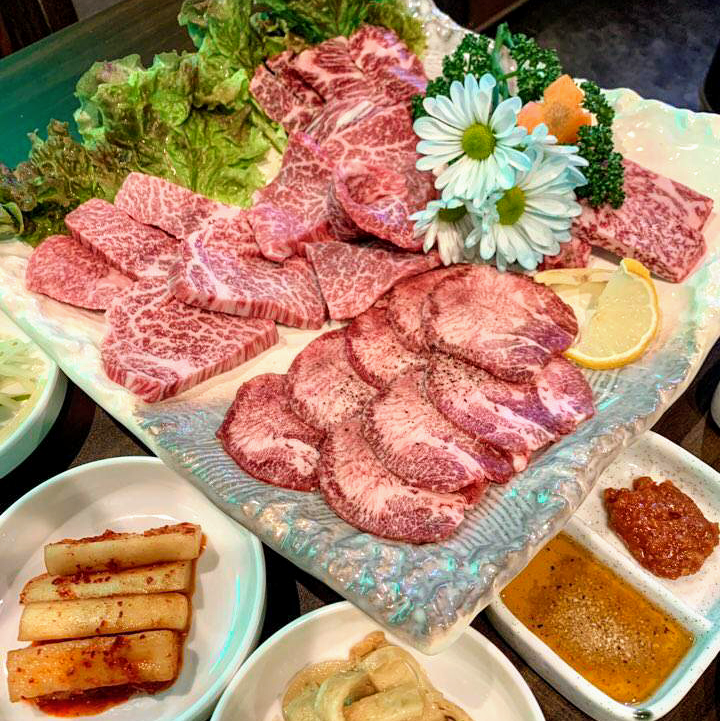 三味숯불갈비(炭火カルビ)