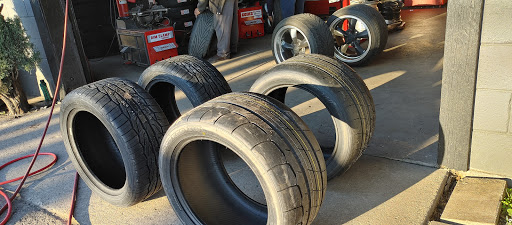 Don Ruis Tire shop - Thumbnail