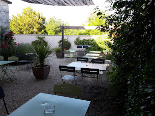 Photo n°38 de La Roseraie - Bistrot Gourmand Bar Hôtel Tabac à Ambérieux-en-Dombes (Bureau de tabac)