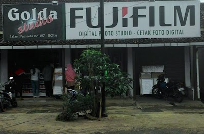 Photos of Golda - FOTO STUDIO