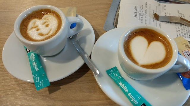 MaKKiaTo Coffee Shop