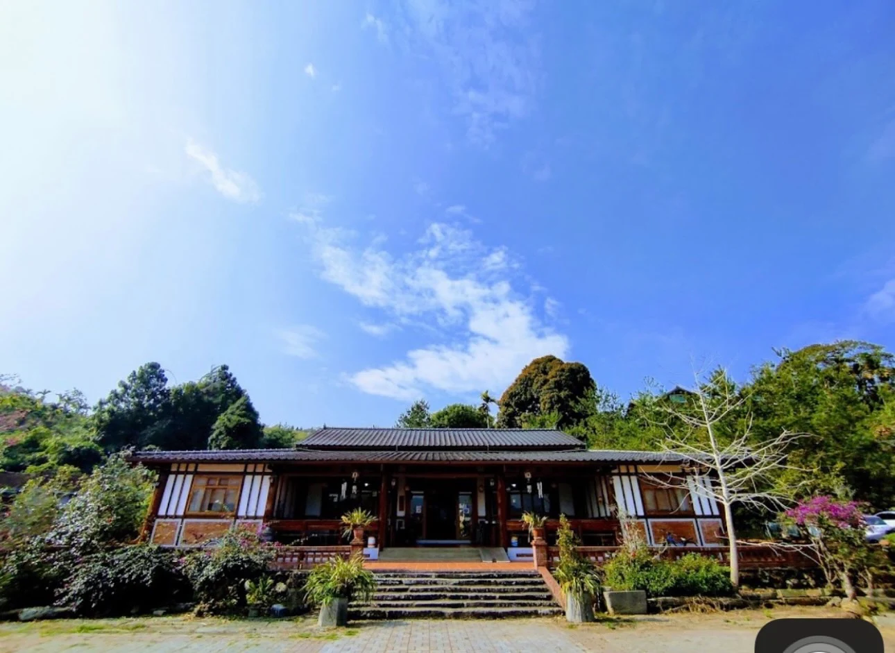 小半天南屏湖民宿