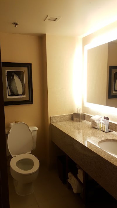 Photos of DoubleTree by Hilton Boston North Shore