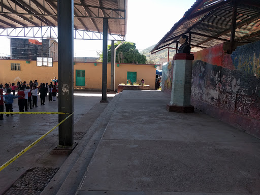 R-02 Atliaca - Visual