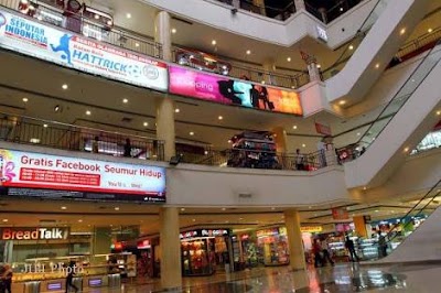 Photos of Matahari Department Store Grand Mall Solo