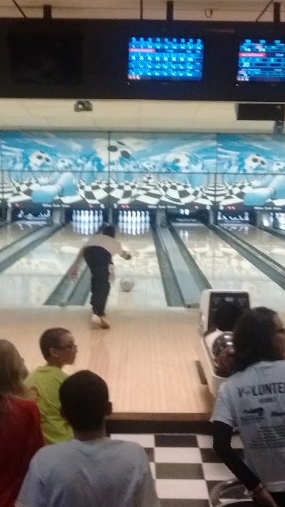 Willow Creek Bowling Lanes