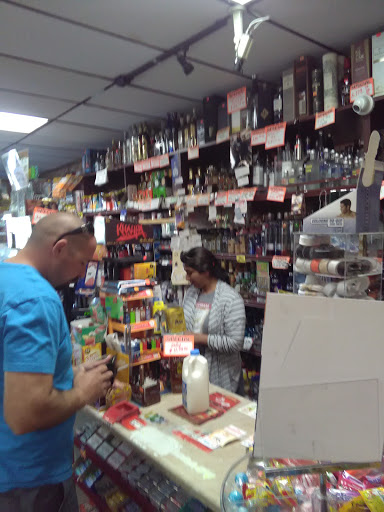 Airline Liquors - Thumbnail