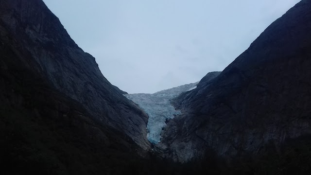 Briksdalsbreen