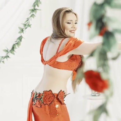 Land of Roses - Belly Dance