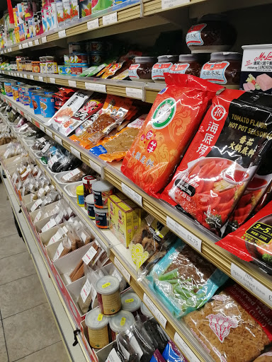 Yum Yum Oriental Market - Thumbnail