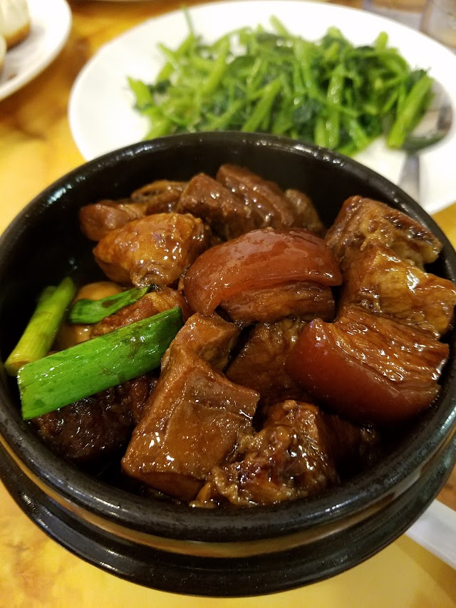 One Dragon Restaurant