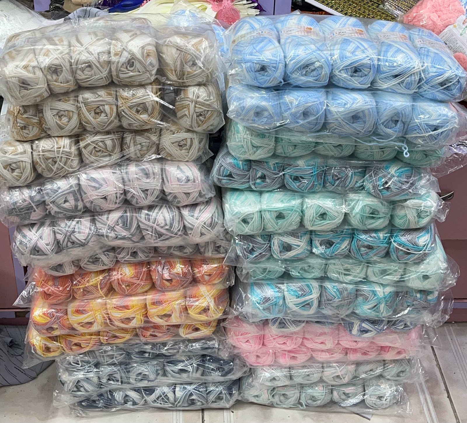 Muneer Tailoring Materials L محل منير لبيع أدوات الخياط - صورة 2