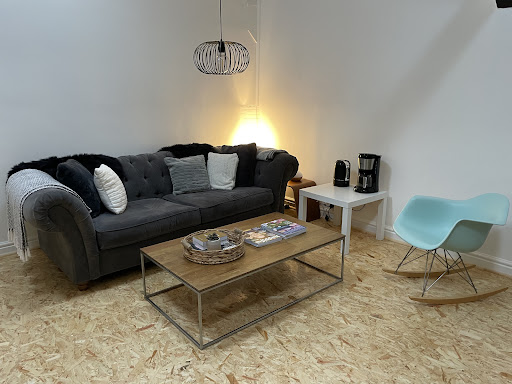 Studio Eight - Visual