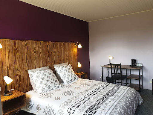 Photo de Auberge du bois de l'étang - Motel les tilleuls à Peyrat-le-Château (87470)