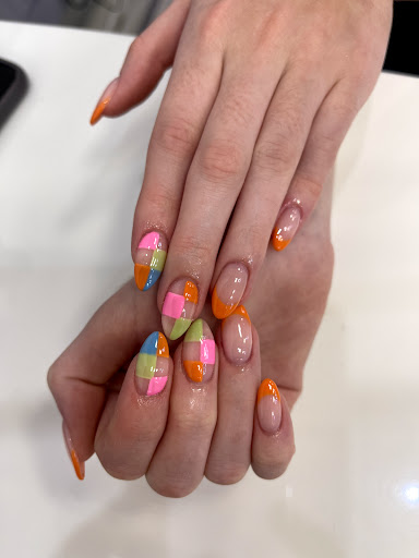 Pinky’s Nails 4 Gallery - United States