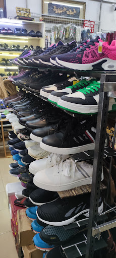 KEDAI KASUT CHAI HUAT ALOR GAJAH