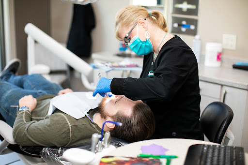 Dental Solutions: Dr. Mark Curtis DDS - Thumbnail