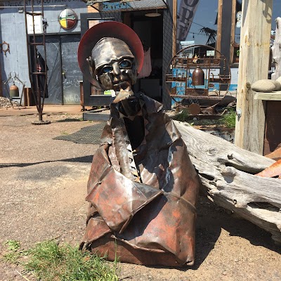 Iron Apostle Metal Art Studio & Outdoor Gallery