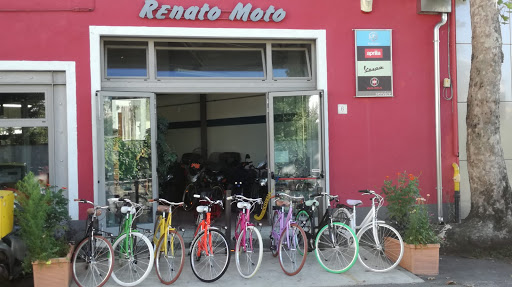 Renato Moto - Visual