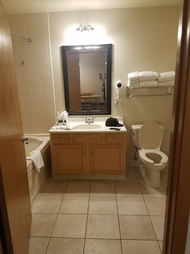 Timber Ridge Lodge & Waterpark