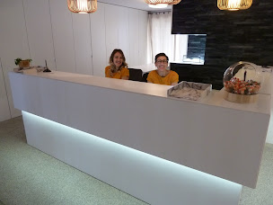 Photo n°6 de Dr Franck Jorquera - Chirurgien esthétique Montpellier à Montpellier (Centre d'épilation laser)