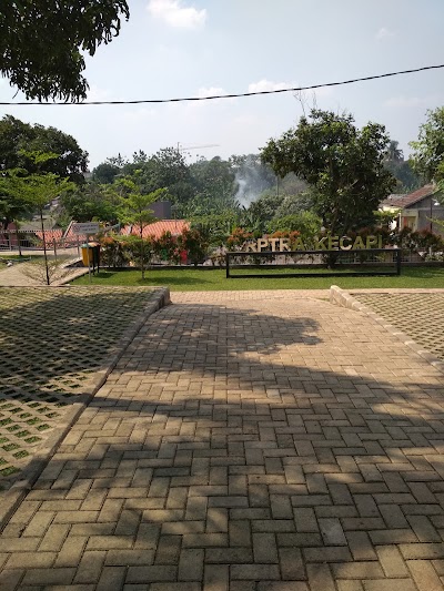 Photos of RPTRA Kecapi