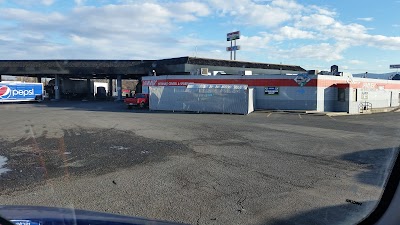 Gear Jammer Truck Plaza & Chevron Gas Station