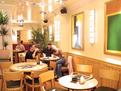 Photos of Caf&eacute; & Bar Celona