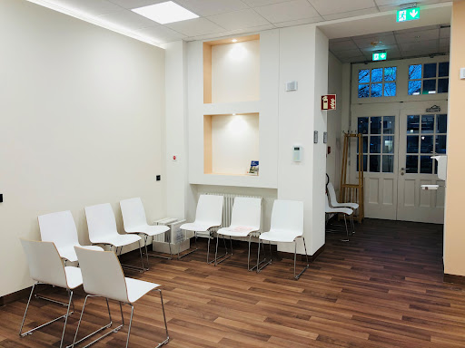 Fußbodenstudio Form und Farbe GmbH