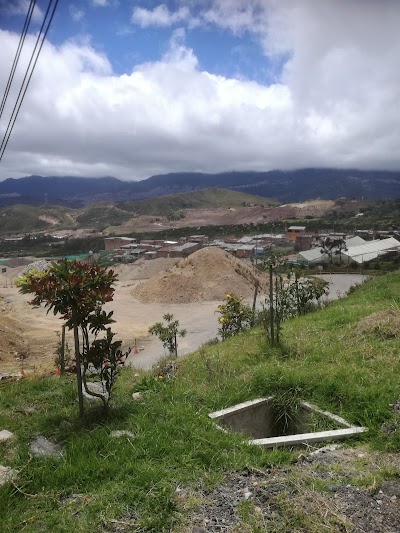 Photos of Planta De Produccion La Esmeralda