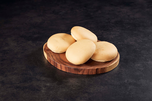 Buns Master Bakery Langley - Thumbnail