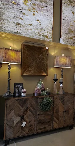 Essentials Home Decor - Visual