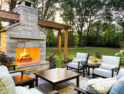 Outside Design - Visual