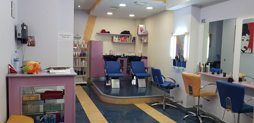 Peluqueria y estetica TEYNA