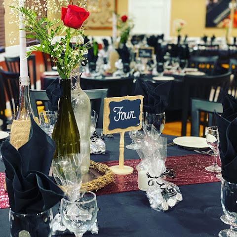 Amalfis Kitchen & Bar by null