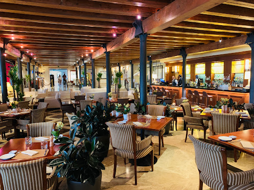 Rialto Bar & Lounge