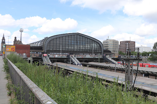 Hachmannplatz - Visual