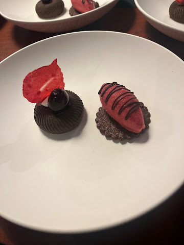 Alumni Kitchen Table and Rooms by null